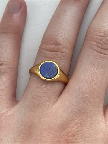 Gold lapis lazuli signet - gold,