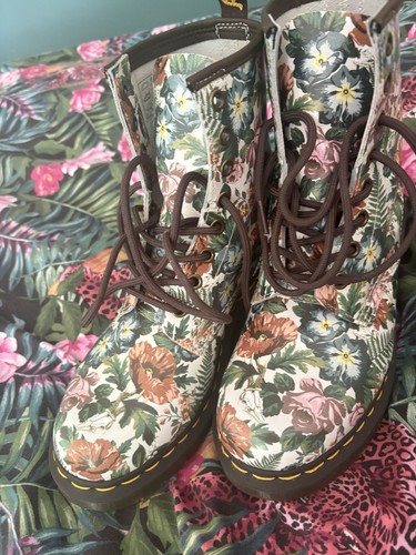 Martens women s - dr., leather