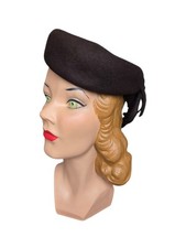 Vintage 1940s Chocolate Brown Tilt Hat With Decorative Band