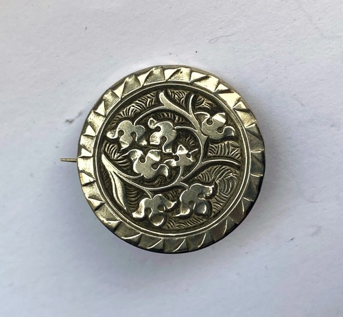 Sweet antique button brooch - sweet,