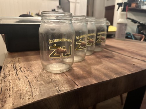 Zubrowka the bison - zu,