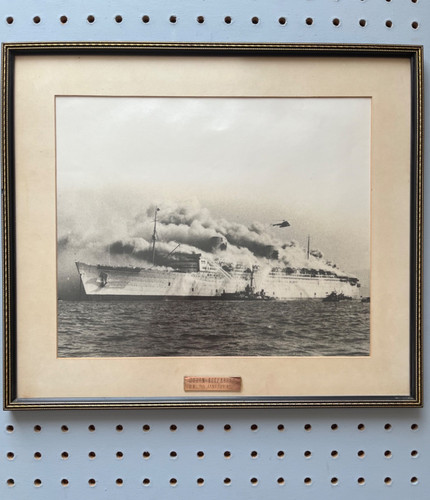 Framed press photo rms queen - photo,