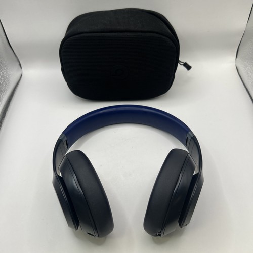 Beats dre studio pro - by,