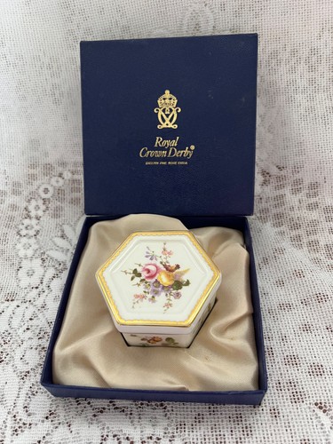 Royal crown derby posies - royal,