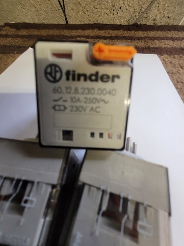 Job lot finder - 3,