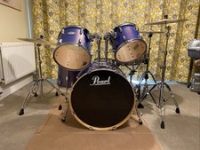 Pearl Drum Kit
