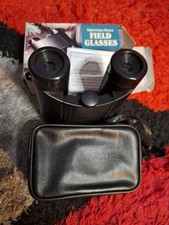 Adjustable-Focus Field