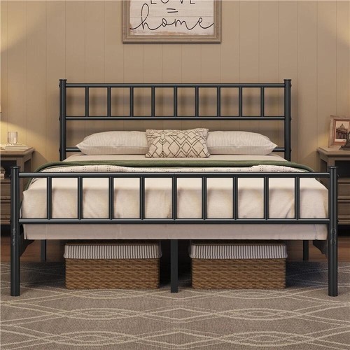 4ft6 double metal bed - 4ft6,