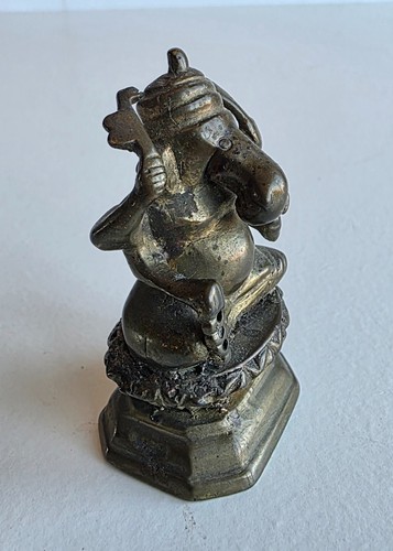 Small antique bronze - small,