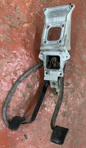 T25 brake clutch pedal - brake,