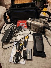 Sony CCD-TRV46E Handycam Vision Hi8 PAL Digital Video Camera + Accessories! EXC!