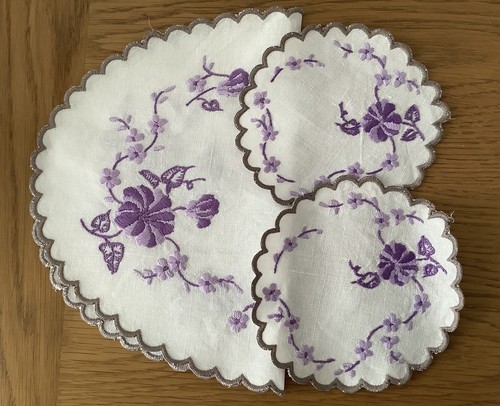 Vintage linen hand embroidered - linen,