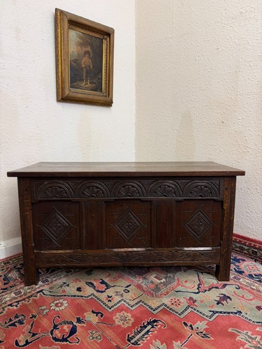 Quality antique carved oak - quality,
