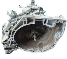 NISSAN JUKE MK1 F15 2014-2019 1.2 PETROL DIG-T 5 SPEED MANUAL GEARBOX 320100960R