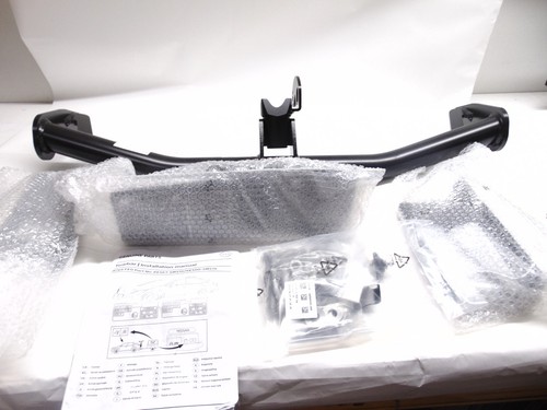 New genuine nissan ariya - new,
