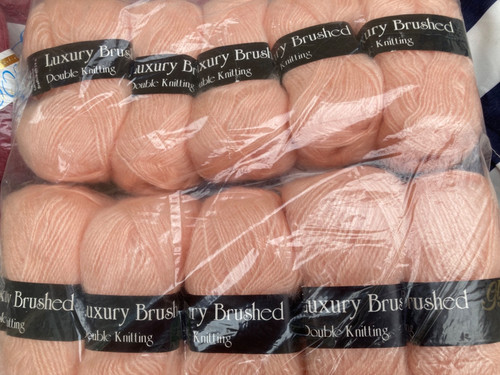 Brushed double knit yarn - double,