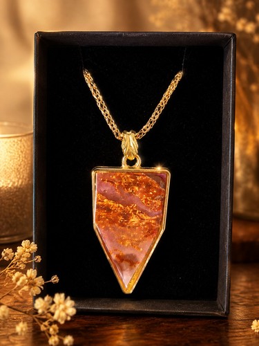 Elegant pendant necklace - elegant,