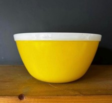 JAJ Pyrex Yellow rainbow stack