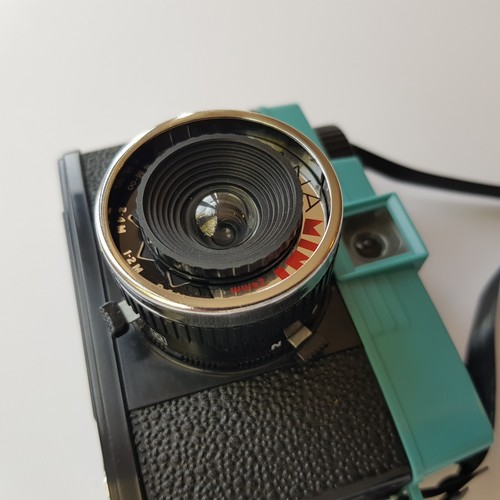 Lomo diana mini camera - lomo,