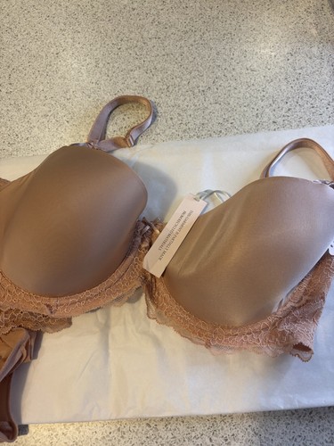 Victoria secret bra and