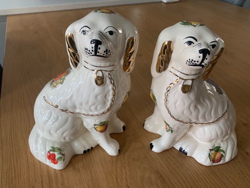 Pair ceramic dogs - ceramic,