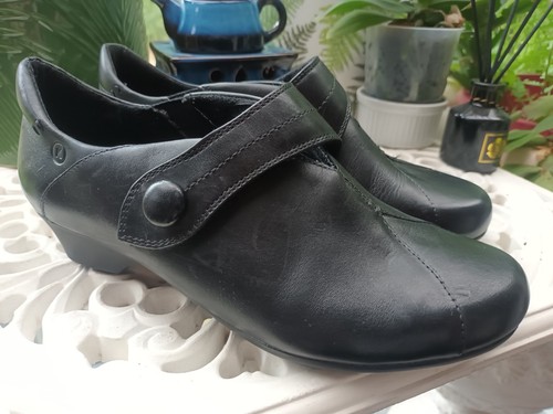 Clarks wide fit - wide, black