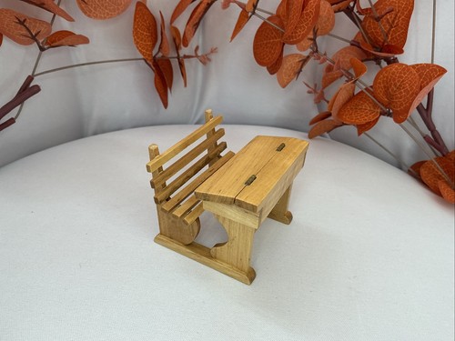 Scale wooden school desk - 1:12,