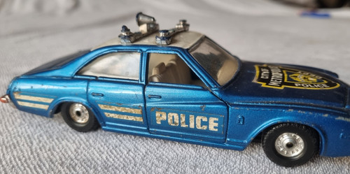 Corgi buick regal police - buick, car