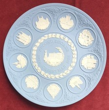 Wedgwood Jasper Ware Christmas Plate Second Decade 1979 - 1988