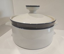 Noritake Fjord 2.25 Qt Round