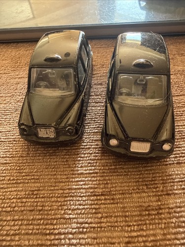 Two london black - london, cabs