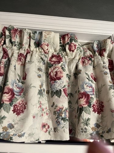 Vintage floral rose valance - floral,