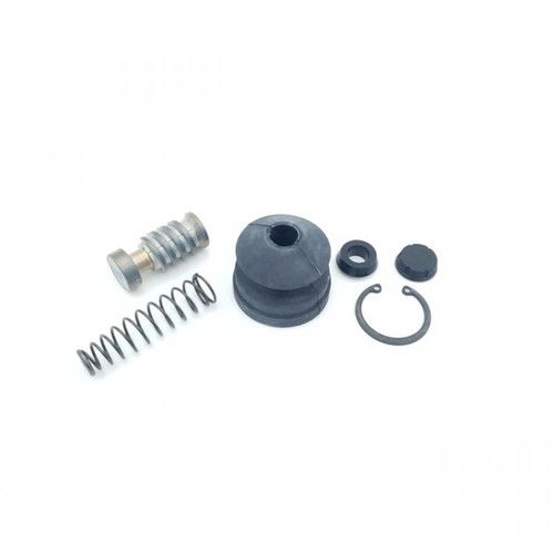Cylinder rear master brake