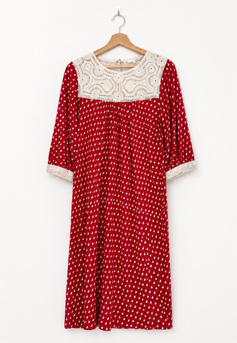 Red ditsy prairie style - red,
