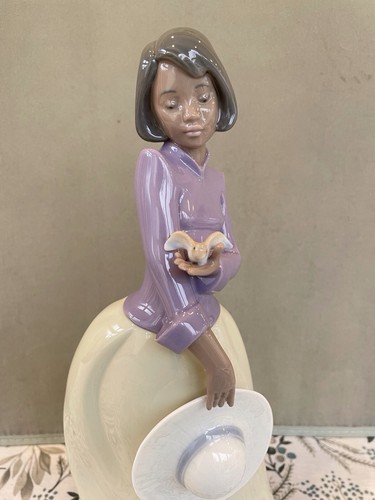 Vintage nao lladro - by,