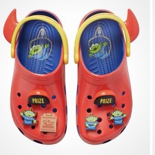 Crocs Toy Story Alien Pizza