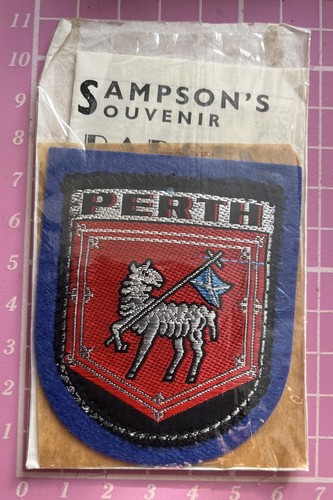 Perth tourist badge patch - tourist,