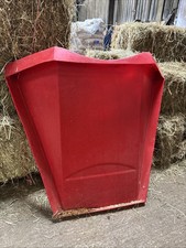 Large Red Solid Hay Bar