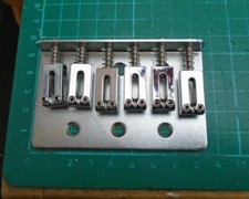 unusual electric guitar bridge