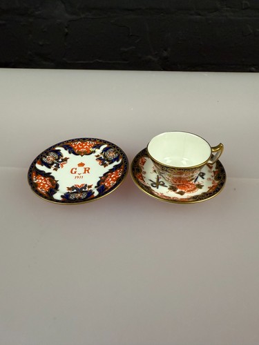 Royal crown derby - crown, melton