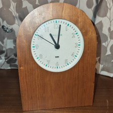1998 Baskerville retro Radio