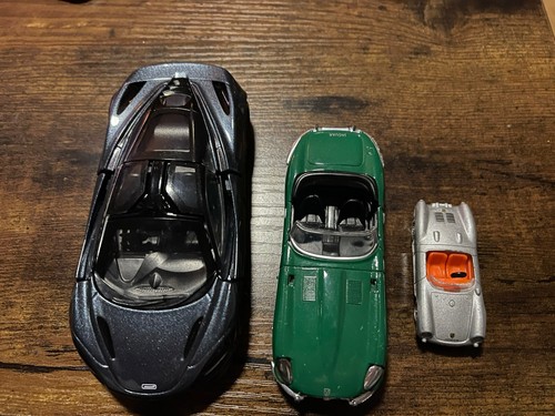 Cars green jaguar - green,