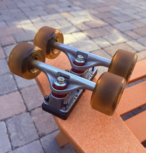 Tracker 149 dart skateboard - 149,