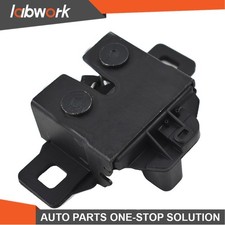 LR065340 BONNET LOCK CATCH