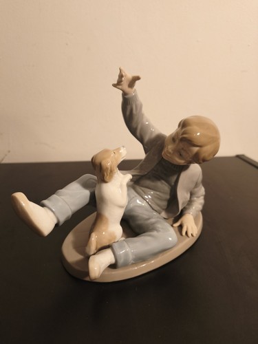 Lladro nao figurine boy - nao, with