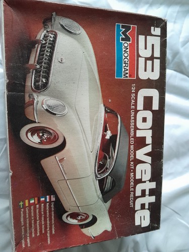 Corvette model kit - corvette,