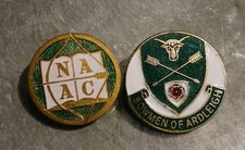 Vintage Bowmen Of Ardleigh & N A Archery Club Enamel Pin Badges x 2 Vaughtons