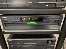 Onkyo DX-C390 CD Player 6-Disc Changer -Very Good Condition.
