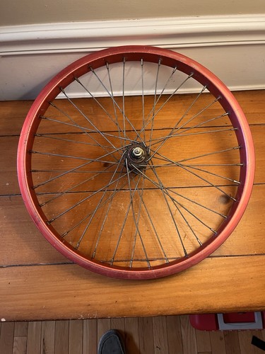 Red araya orphan - araya, 7c