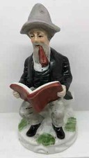 VINTAGE FIGURINE OLD MAN ORNAMENT 1980s CERAMIC PORCELAIN - EXCELLENT